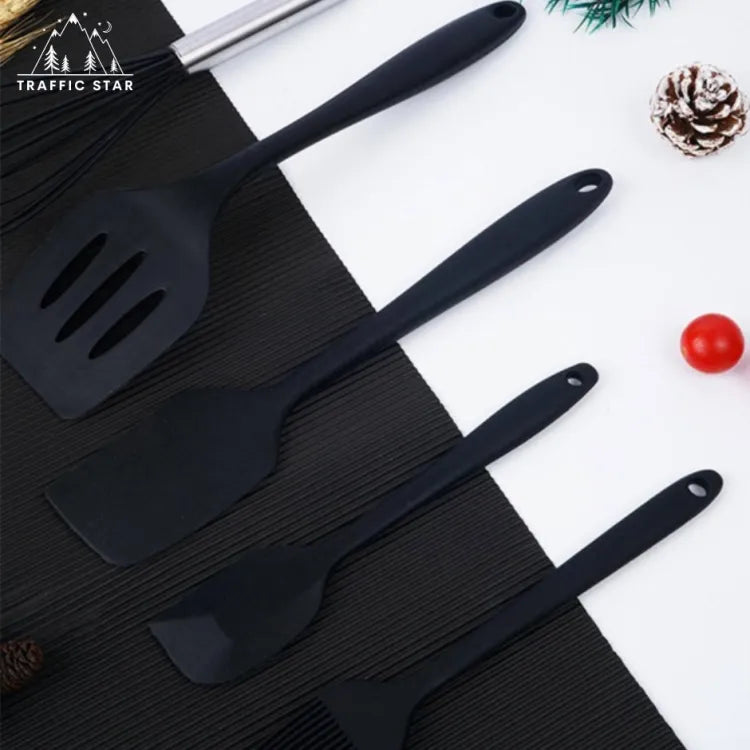 5Pcs/Set Green or Red Silicone Cooking Tool Sets (ငါးမျိုးပါ မီးဖိုချောင်သုံးဇွန်း အစုံလိုက်)